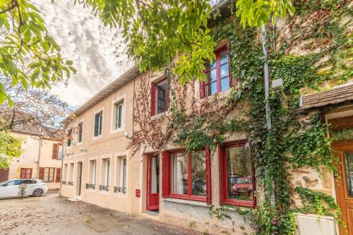 ทัศนียภาพภายนอกโรงแรม, L'Horeb - Maison hyper centre in ปาแร-เลอ-โมเนียล