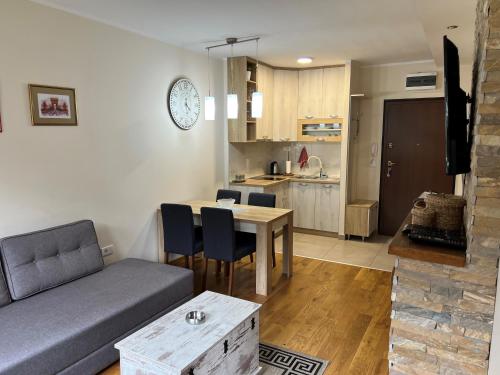 Zlatibor Relax & Spa Apartman - image 4