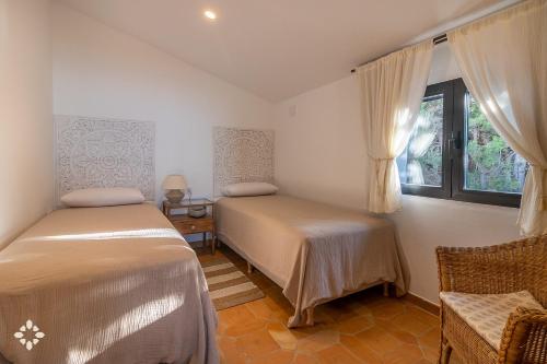Villa with Private Pool image 7