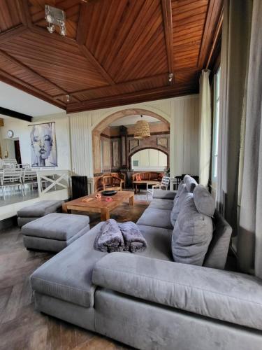 Le Pavillon de l'Intemporelle Bagnères de Bigorre gîte à louer Bagnères-de-Bigorre