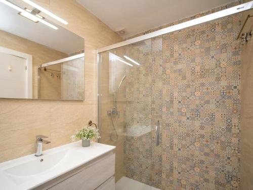 Two-Bedroom Apartment image 4