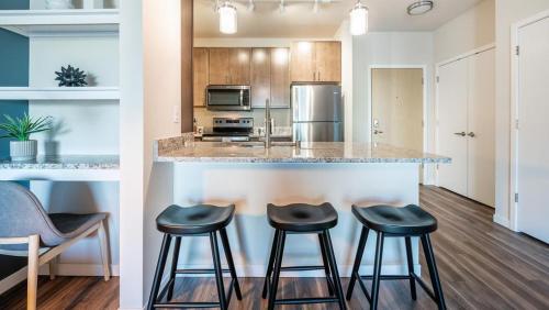 Landing at The Village at Stetson Square - 2 Bedrooms in Corryville in Cincinnati, USA
