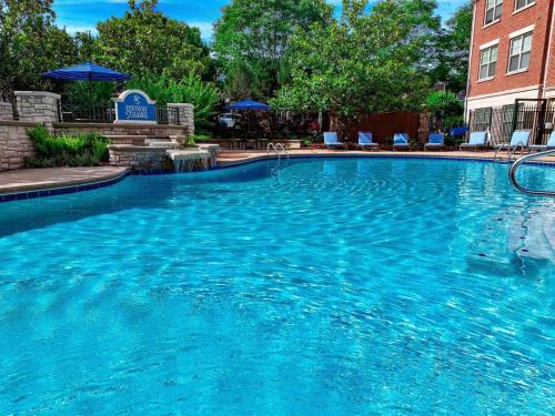 Landing at The Village at Stetson Square - 2 Bedrooms in Corryville in Cincinnati, USA