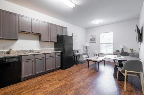 Landing at Vida East - 1 Bedroom in Church Hill in Richmond, USA
