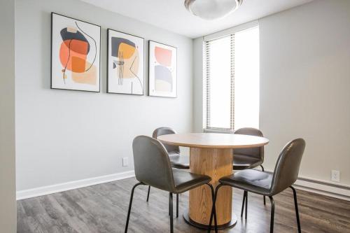Landing at Three Rivers - 2 Bedrooms in Central Fort Wayne in Fort Wayne, USA