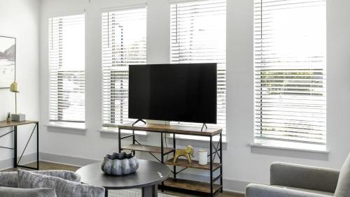 Landing at The Gallery - 2 Bedrooms in Huntsville in Huntsville, USA