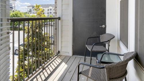 Landing at The Eddy at Riverview - 1 Bedroom in West End in Smyrna (GA)
