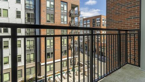 Landing at Foster on the Park - 1 Bedroom in Downtown in Durham, USA