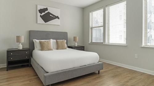 Landing at Foster on the Park - 1 Bedroom in Downtown in Durham, USA