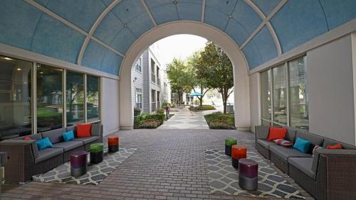 Landing at Voyager at Space Center - 1 Bedroom in East Pasadena in Houston, USA