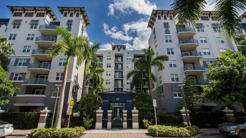 Landing at Aviah - 2 Bedrooms in Central Fort Lauderdale in Fort Lauderdale, USA