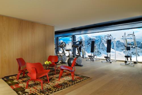 Fitness center, Crystal Hotel Superior in Saint Moritz