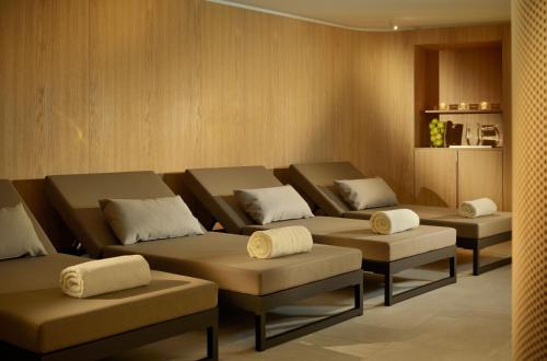Crystal Hotel superior - image 4