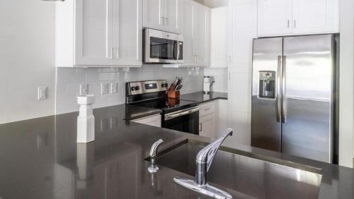 Landing at Avalon at James Island - 1 Bedroom in Charleston in Charleston, USA