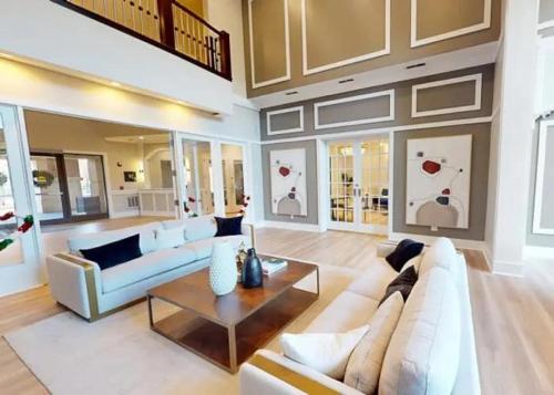 Landing at The Village at Stetson Square - 2 Bedrooms in Corryville in Cincinnati, USA