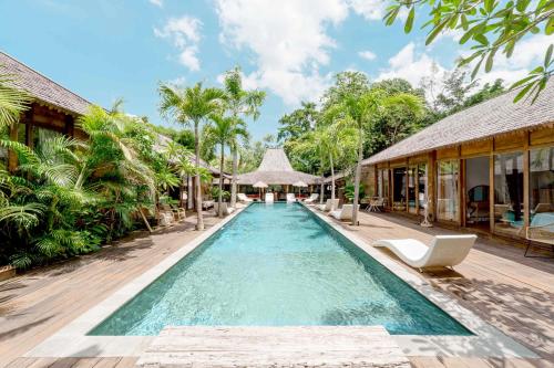 Luxury private villa 500m2 Canggu