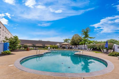 Comfort Inn St Louis – Westport - image 12
