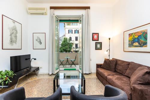 Clodia 5 by Rental in Rome, Rome (photo 3)