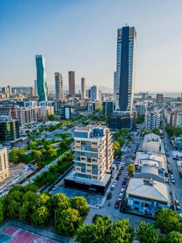 Marlen Hotel Bayrakli — hotel in 4 286/6. Sokak, Bayraklı TR, 35535