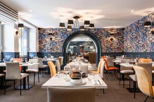 餐廳, 凱裡亞德瓦納中心維勒酒店 (Kyriad Vannes Centre-ville) in 凡恩市中心