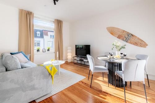 Sadebo Apartments Wave 6 Gäste 2 Schlafzimmer 1 Wohnzimmer