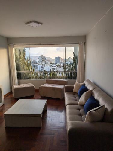 Guernica Apartments