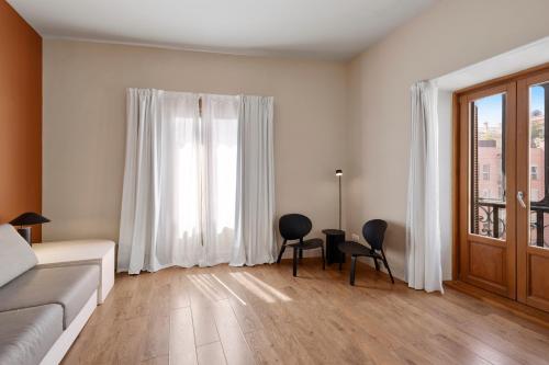 Deluxe Apartment image 10