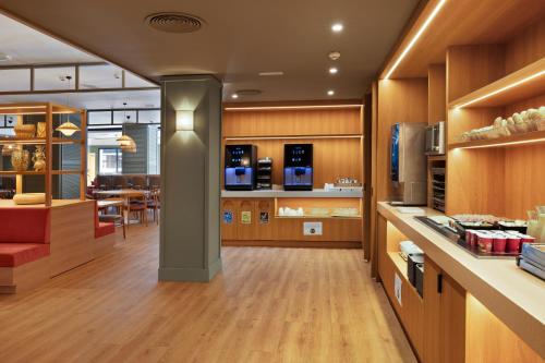 Comida y bebida, B&B Hotel Donostia Aeropuerto in Irún