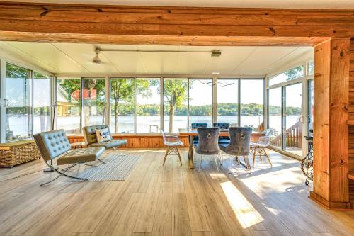 Dock and Views High Rock Lake Hideaway! in Lexington, USA