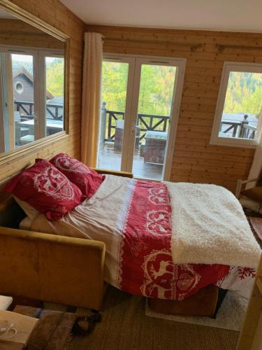 Isola 2000 appartement dans Chalet 4 ou 6 personnes grande terrasse Isola 2000 appartement dans Chalet 4 ou 6 personnes grande terrasse