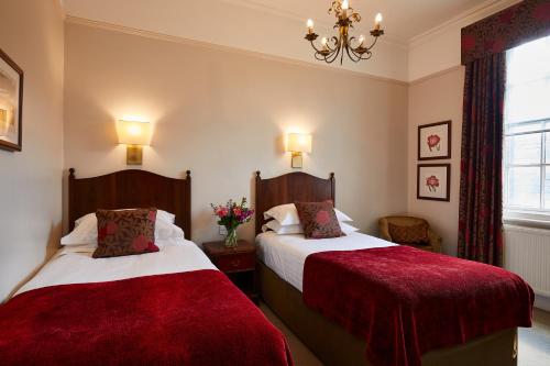 Macdonald New Blossoms Hotel - image 13