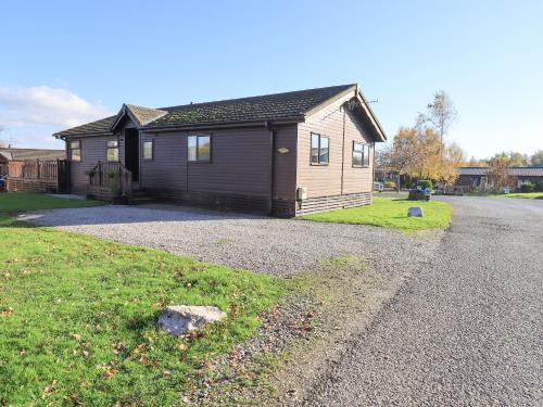 Kellet Lodge Lakeside 26