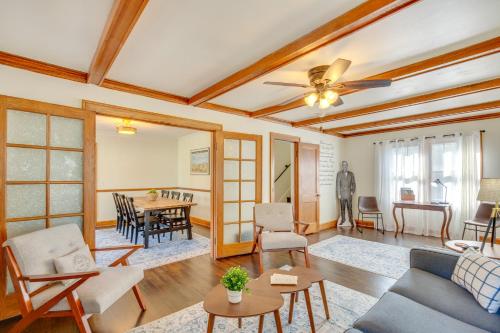 Family-Friendly Independence Home 5 Mi to Stadium