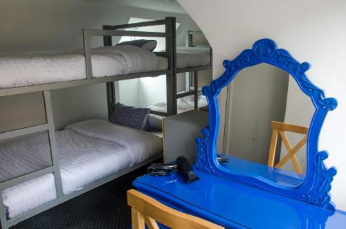CX Hostel