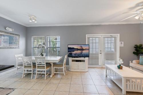 Magical 4Bd/3Ba Home, 10 Min to Disney in Kissimmee, USA