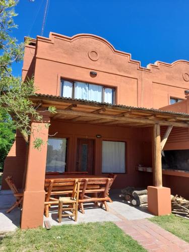 Hacienda ALTO MONTE in San Rafael