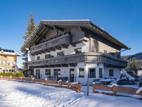 Buitenkant, Karwendel Berglodge in Ostbach