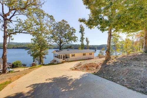 Decks and Boat Dock The View on Lay Lake!