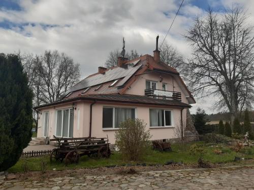 Pensjonat Lipowy Dworek in Стшеґово
