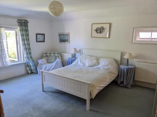 Cliffside is a Cosy Cottage B&B by Cowes Beach - Very big King Size guest BR & a Twin BR too if you book 3 to 4 guests, Cowes (fotografie 2)