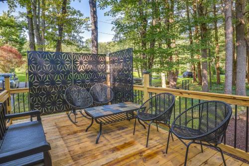 Family-Friendly Newfield Studio: 9 Mi to Ithaca!