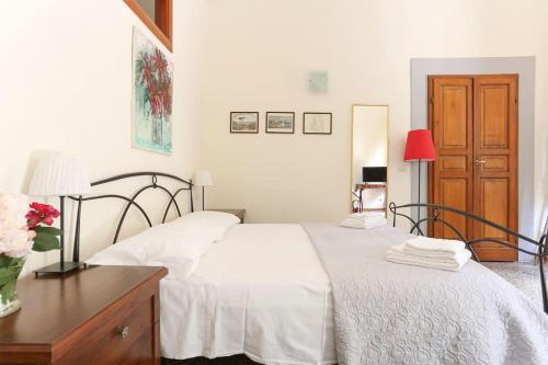 In the Heart of Florence, Dante, with Private Terrace, Florencia (foto 3)