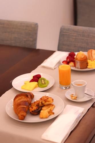 Hotel Concha - image 13