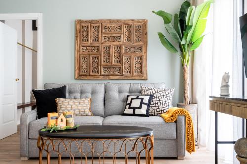 City Deluxe Reina Sofia Atocha comfy apartment, Madrid