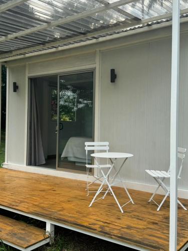 Cautiva Sleep Inn in Guacimo