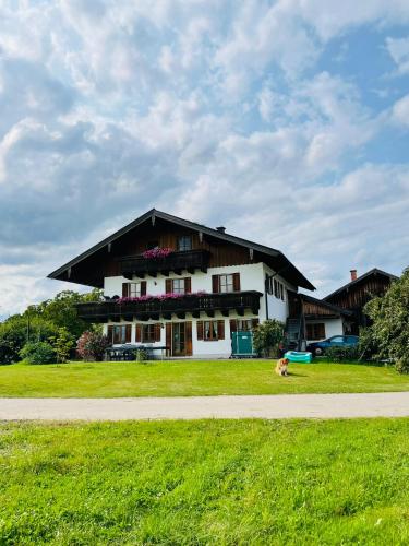 Esingerhof - Accommodation - Laufen