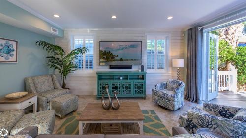 Bahamian Blues by Last Key Realty in Key West, USA