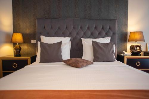 Oblique - Forest & Spa - image 2