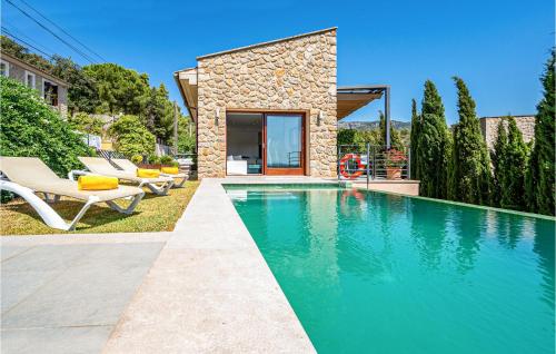  3 Bedroom Gorgeous Home In Mancor De La Vall in Mancor del Valle