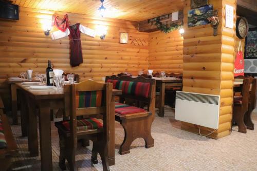 Guest House Mountain Romance - image 11
